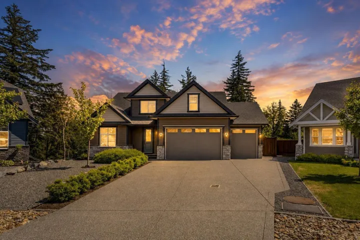 1920 PEREGRINE PLACE, Mt Woodside, Agassiz, British Columbia V0M1A1