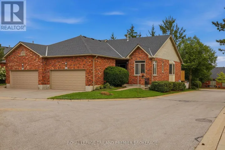 31 - 400 AMBLESIDE DRIVE, London North (North A), Ontario N6G4Y7