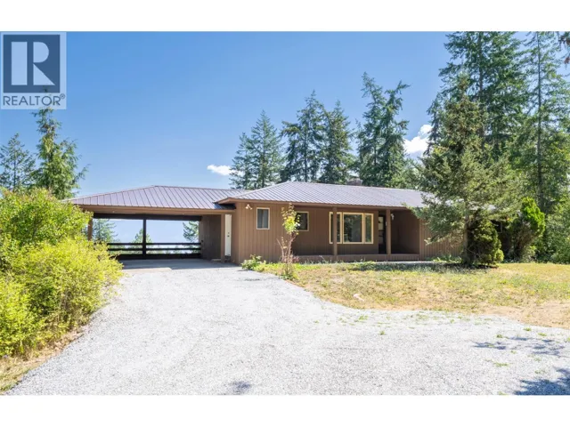 4358 Chamberlaine Road, Spallumcheen, British Columbia V4Y0M1