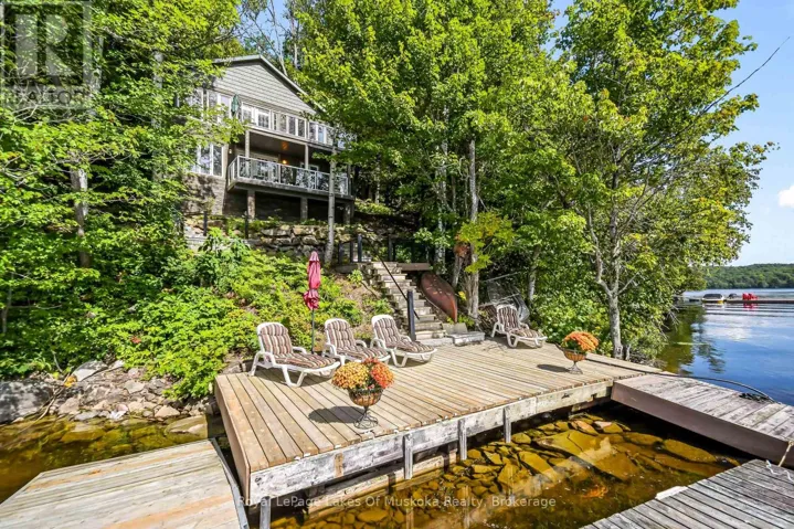 311 LAKE VERNON W/A, Huntsville (Stisted), Ontario P1H2J2