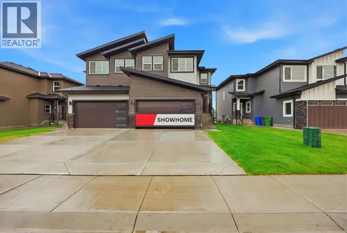 30 Waterford Mews, Chestermere, Alberta T1X3B4