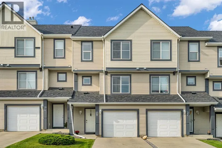 28 Everhollow Way SW, Calgary, Alberta T2Y5B4