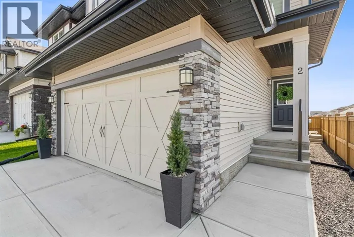 2 Belgian Court, Cochrane, Alberta T4C3H5