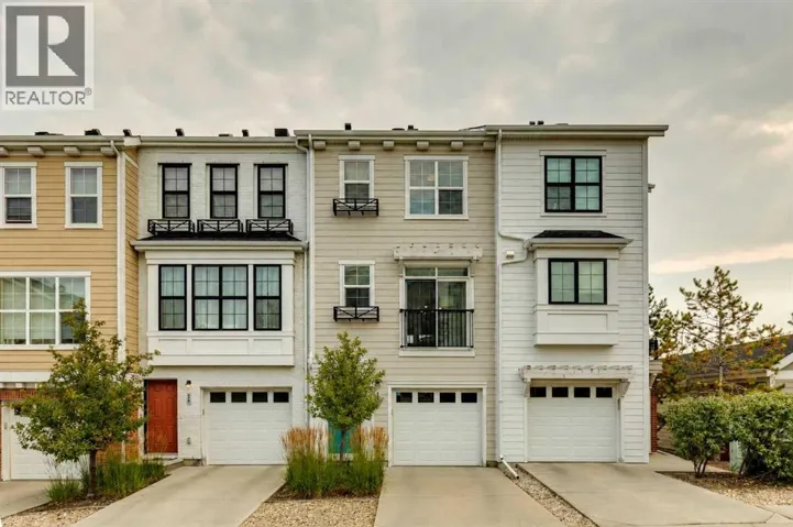 206 Nolanfield Villas NW, Calgary, Alberta T3R0T9