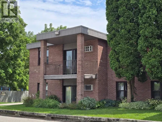 12 Montgomery DRIVE Unit# A207, Wallaceburg, Ontario N8A5B5