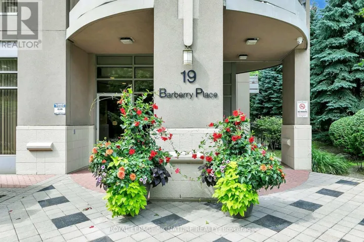 108 - 19 BARBERRY PLACE, Toronto (Bayview Village), Ontario M2K3E3