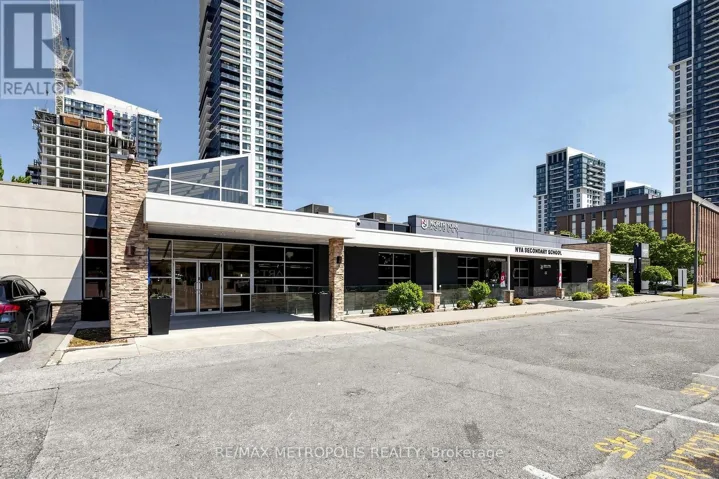 103 - 155 CONSUMERS ROAD, Toronto (Henry Farm), Ontario M2J0A3