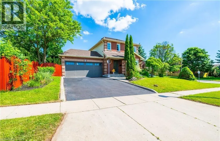 191 STIRLING MACGREGOR Drive, Cambridge, Ontario N1S4Z8
