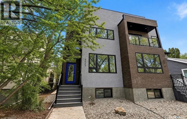 3023 Regina AVENUE, Regina, Saskatchewan S4S0G3