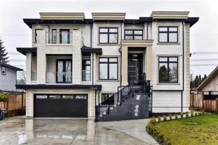 12842 CARLUKE CRESCENT, Surrey, British Columbia V3V6R4