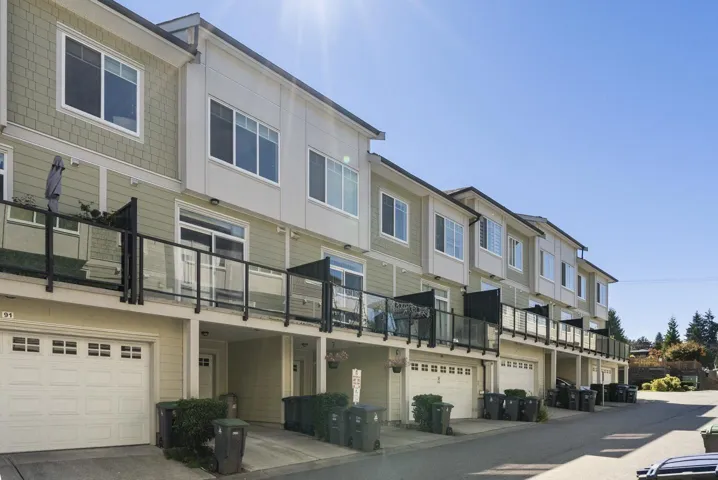 90 13670 62 AVENUE, Surrey, British Columbia V3X0H8