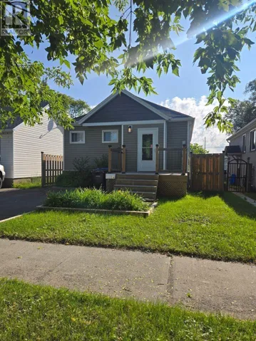 734 Franklin ST S, Thunder Bay, Ontario P7E1R9