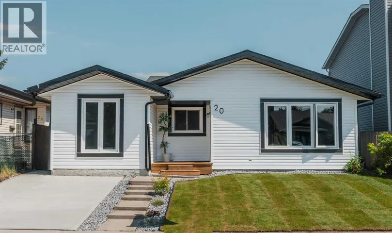 20 Castlegrove Way NE, Calgary, Alberta T3J1T7