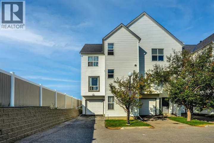 28, 200 Hidden Hills Terrace NW, Calgary, Alberta T3A6E8