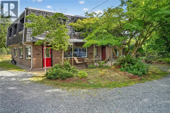 5633 STRICK Rd, Port Alberni, British Columbia V9Y7L5