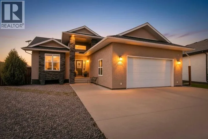 5505 54 Street Close, Eckville, Alberta T0M0X0