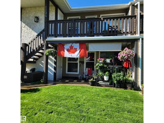 1102 Saddleback RD NW, Edmonton, Alberta T6J4Z4