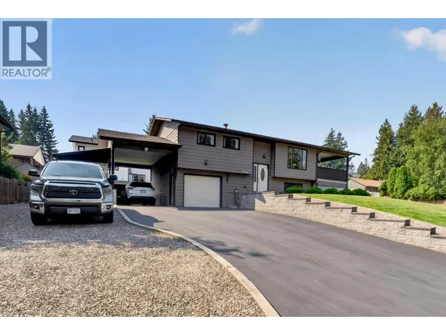 2730 5 Avenue NE, Salmon Arm, British Columbia V1E2K3