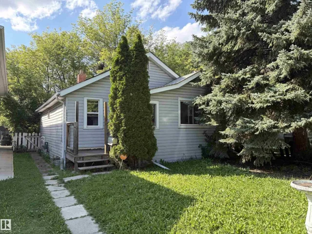 12044 64 ST NW, Edmonton, Alberta T5W4J6