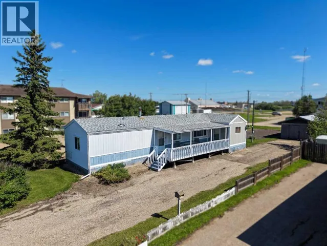 416 1 Street SW, Falher, Alberta T0H1M0