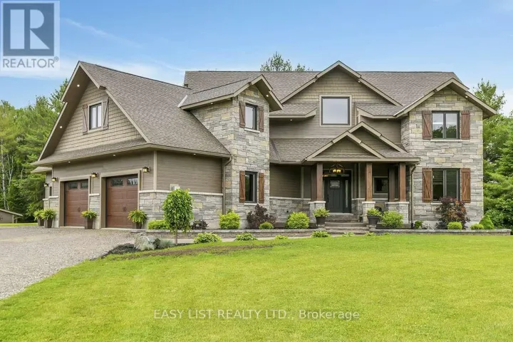 2882 B LINE ROAD, Laurentian Valley, Ontario K8A6W8