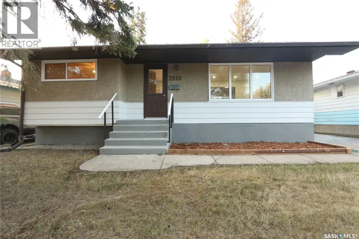 2910 Avonhurst DRIVE, Regina, Saskatchewan S4R3J5