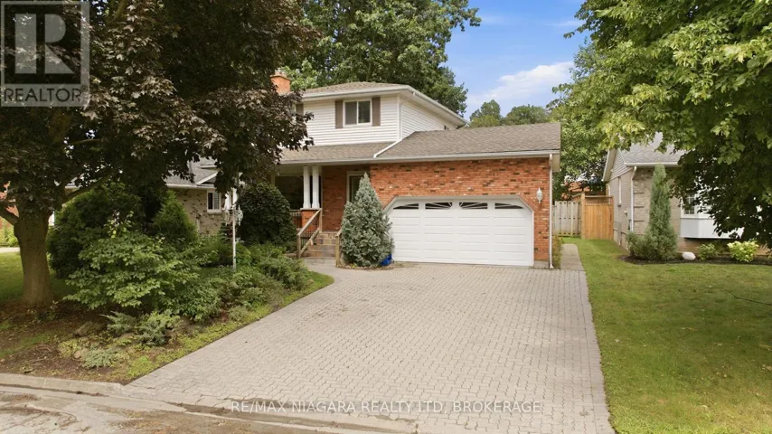 7435 PETRULLO COURT, Niagara Falls (West Wood), Ontario L2H2K4