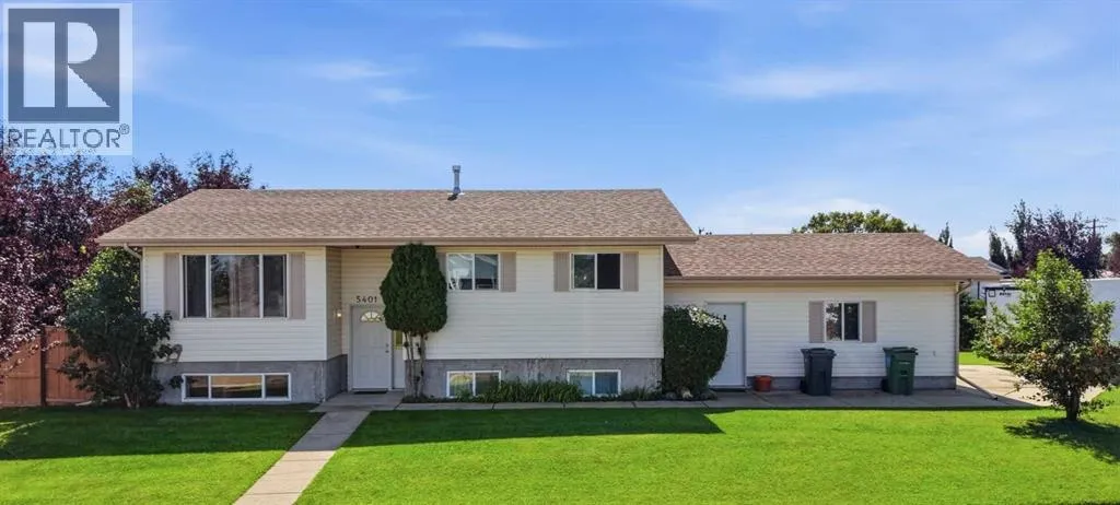 5401 58 Avenue Close, Ponoka, Alberta T4J1P8