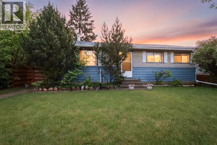 39 Ogden Ave. Avenue, Red Deer, Alberta T4N5B2