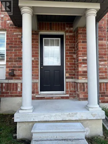 118 - 9 OLD COLONY ROAD, Richmond Hill (Oak Ridges), Ontario L4E4L5