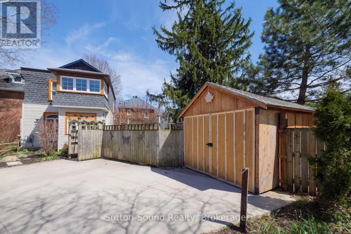 155 5TH A STREET E, Owen Sound, Ontario N4K1C4