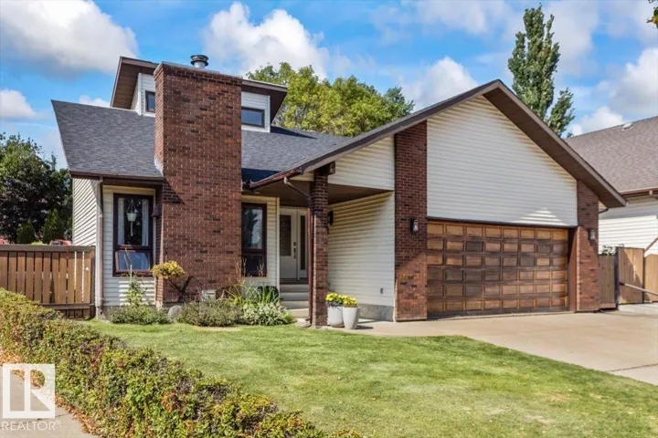 6 LAIRD PL, St. Albert, Alberta T8N4N4