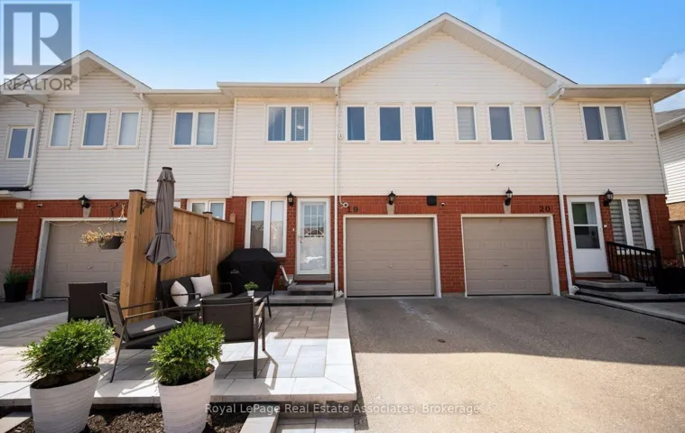 19 - 1485 TORRINGTON DRIVE, Mississauga (East Credit), Ontario L5V1Y3