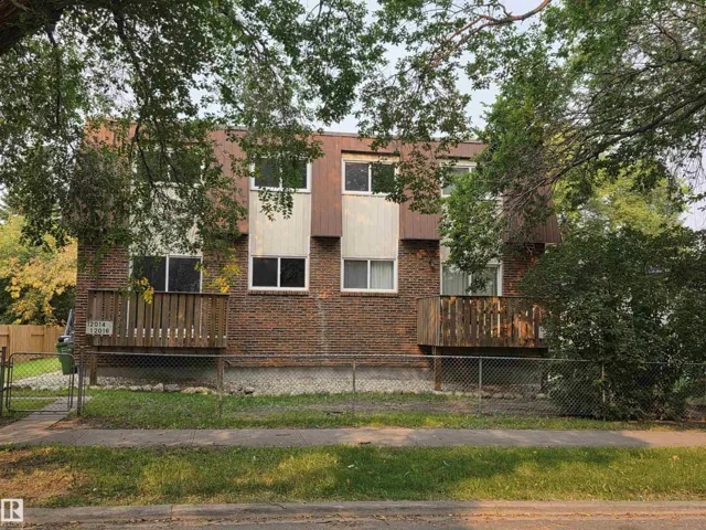 12014-12018A 69 ST NW, Edmonton, Alberta T5B1S6