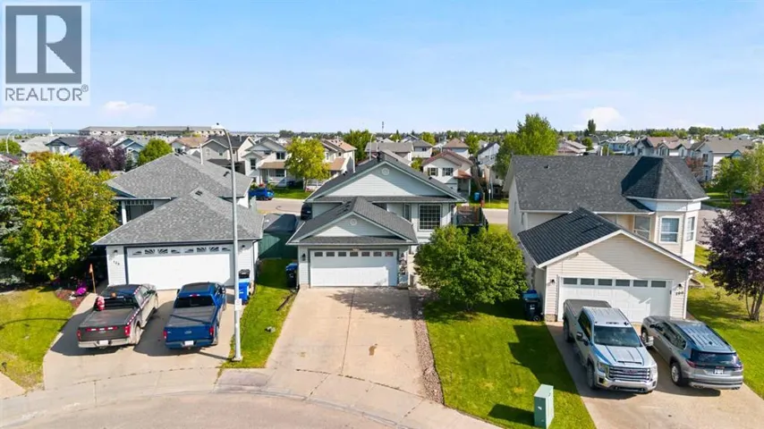 104 DICKEY Bay, Fort McMurray, Alberta T9K2L4