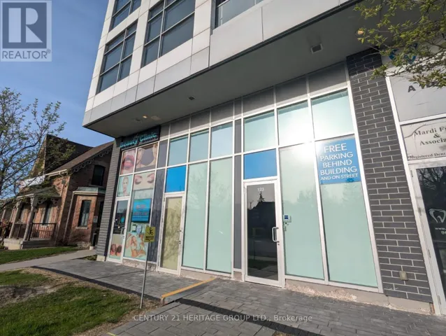 123 & 125 - 8763 BAYVIEW AVENUE, Richmond Hill (Doncrest), Ontario L4B3V1