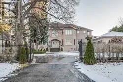 137 ARNOLD AVENUE, Vaughan (Crestwood-Springfarm-Yorkhill), Ontario L4J1B8