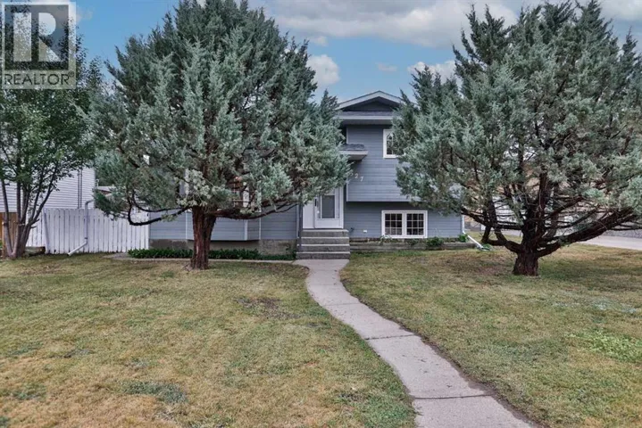 527 2 Street N, Vulcan, Alberta T0L2B0
