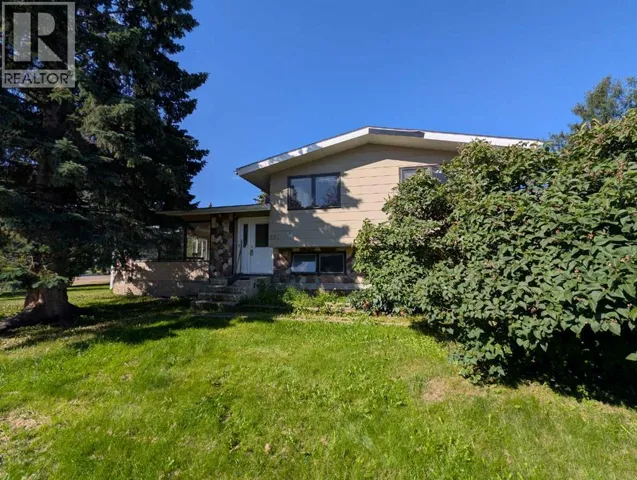 336 9 Street NE, Slave Lake, Alberta T0G2A2