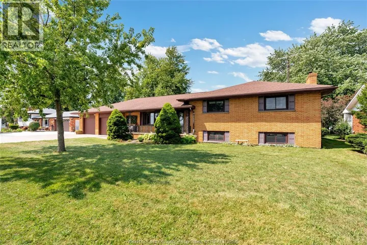 1233 County Rd 27, Lakeshore, Ontario N8L1B7