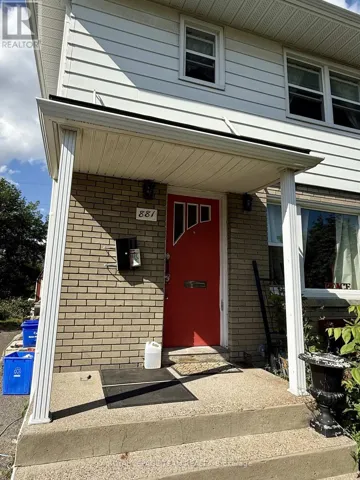 881 SMYTH ROAD, Ottawa, Ontario K1G1P4