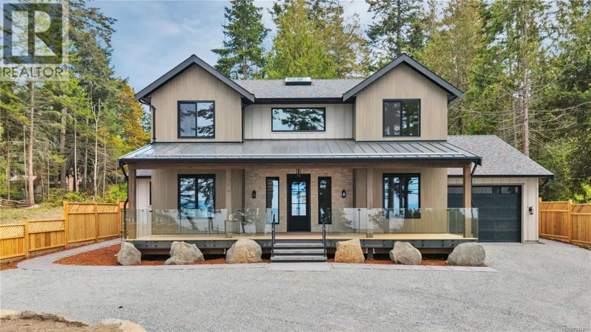 729 Berry Point Rd, Gabriola Island, British Columbia V0R1X1