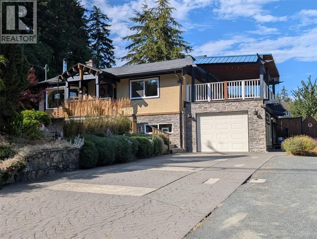 1638 Whiffin Spit Rd, Sooke, British Columbia V9Z0T8