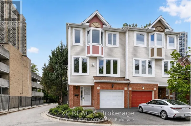 106 CORSICA PRIVATE W, Ottawa, Ontario K1G5Y1