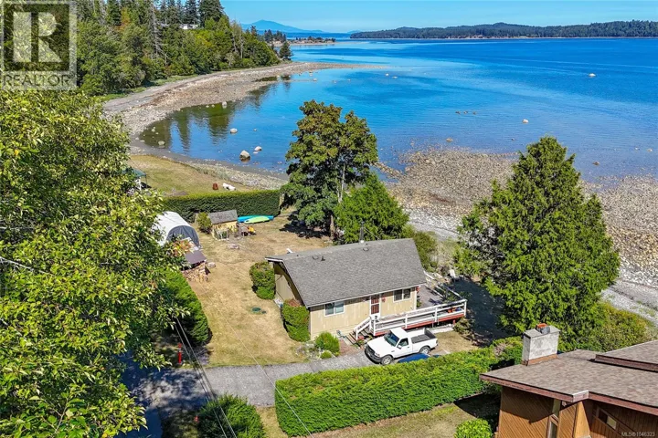 4995 Shoreline Dr, Bowser, British Columbia V0R1G0