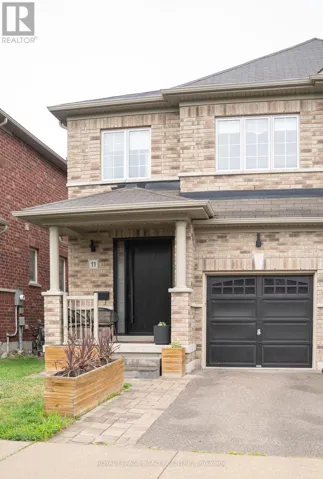 11 FALLING LEAF DRIVE, Caledon, Ontario L7C2Z3