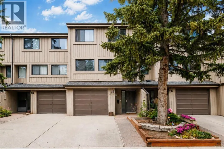19, 10401 19 Street SW, Calgary, Alberta T2W3E7