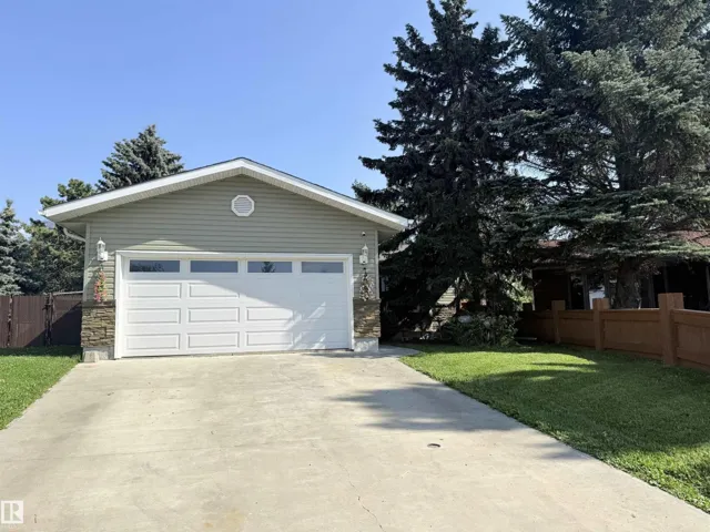 2403 81 ST NW, Edmonton, Alberta T6K3L5