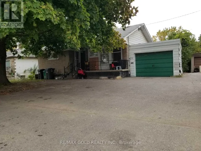 11 MCLAUGHLIN ROAD, Brampton (Brampton West), Ontario L6X1Y4