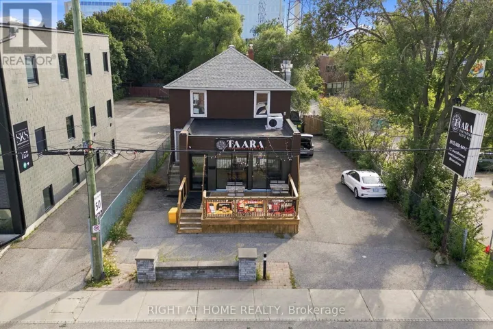 727 CHURCHILL AVENUE, Ottawa, Ontario K1Z5G7